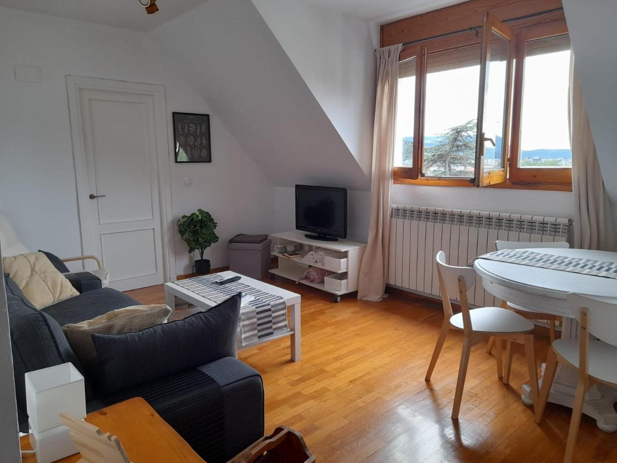 Atico Ciudadela Apartment Хака Екстериор снимка