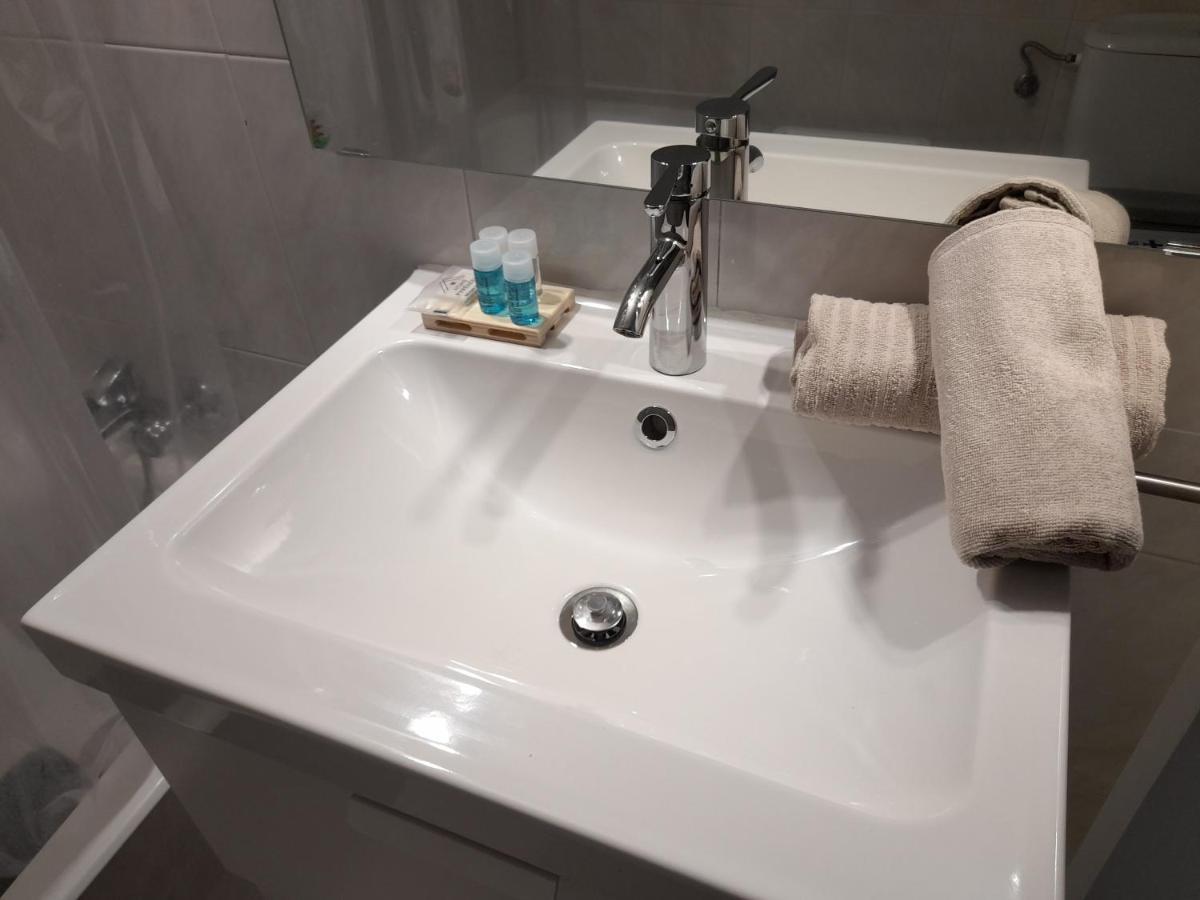 Atico Ciudadela Apartment Хака Екстериор снимка
