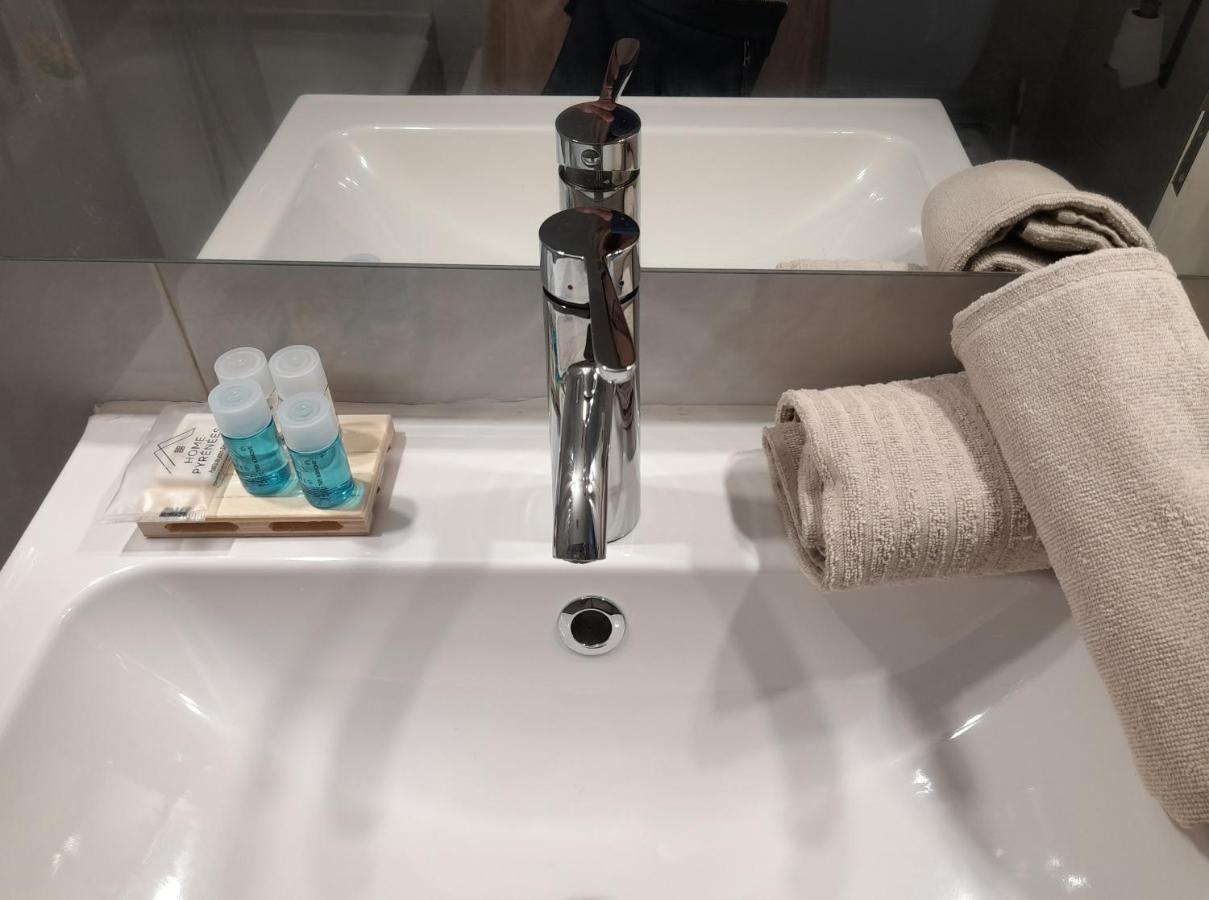 Atico Ciudadela Apartment Хака Екстериор снимка